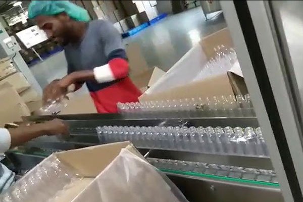 Slat-chain-conveyor